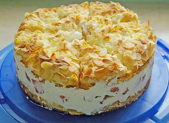 Torta del cielo con frambuesa