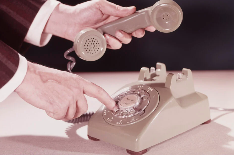 Ancient ‘Dial-a-Poem’ Service Rises From the Grave, Lets You Use Your Phone as a Phone